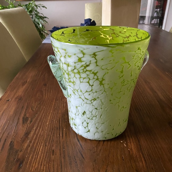 Hand blown Glass Wine Chiller/Ice Bucket - Beautiful Green - Picture 3 of 11